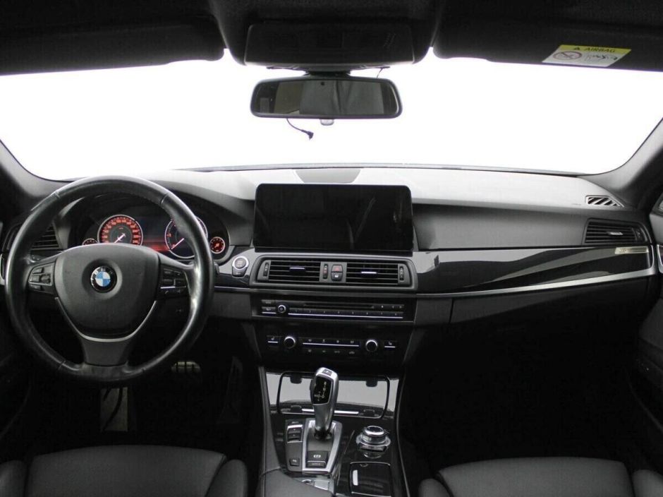BMW 5 серии 2.0 АКПП, 2016, 92 000 км фото 9