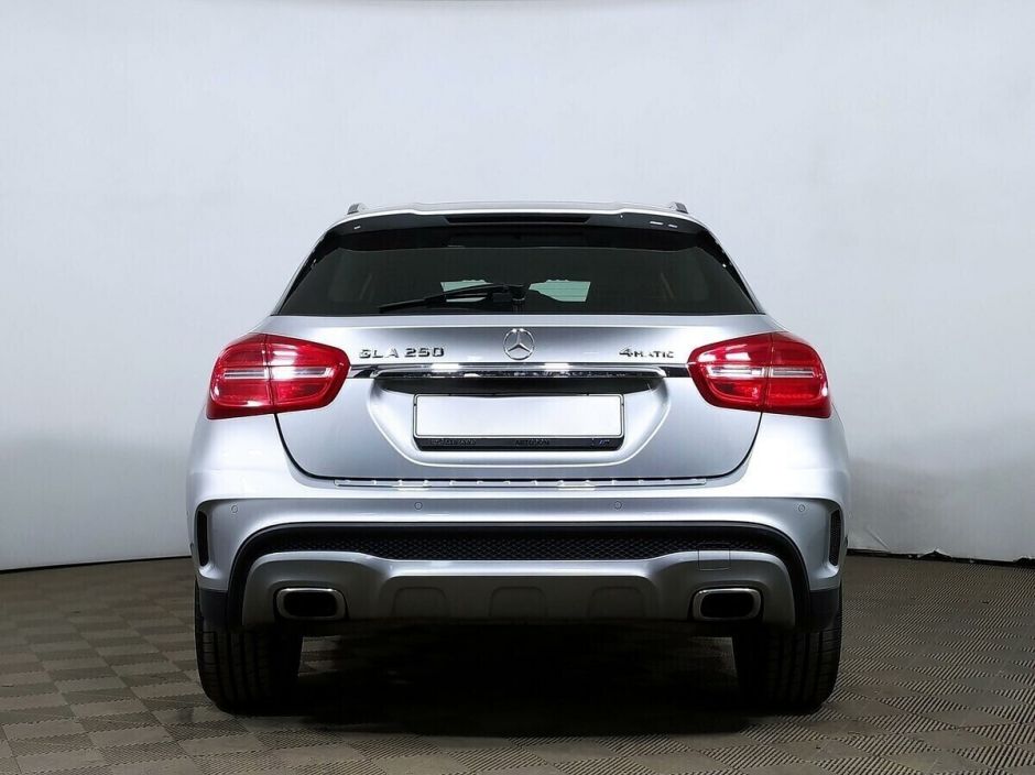 Mercedes-Benz GLA 2.0 РКПП, 2015, 100 000 км фото 4
