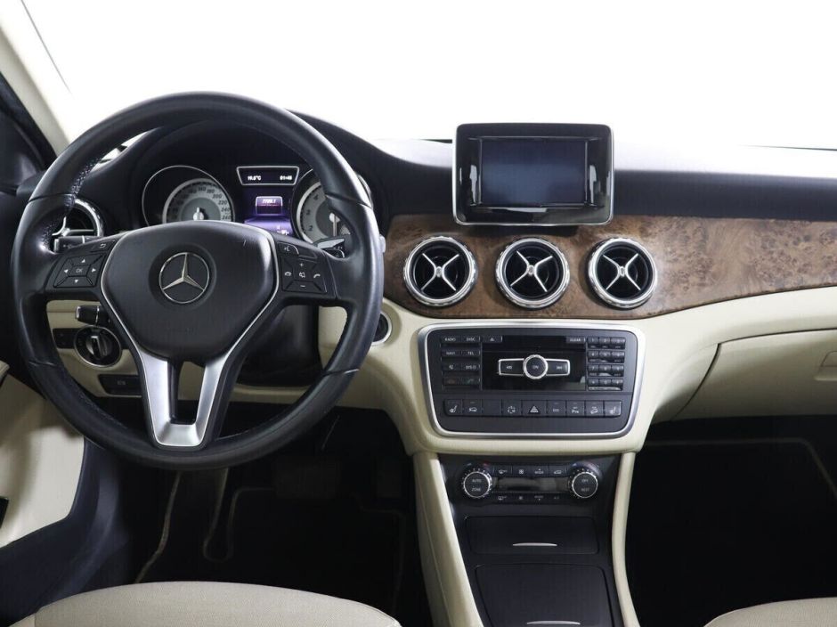 Mercedes-Benz GLA 2.0 РКПП, 2016, 85 000 км фото 11