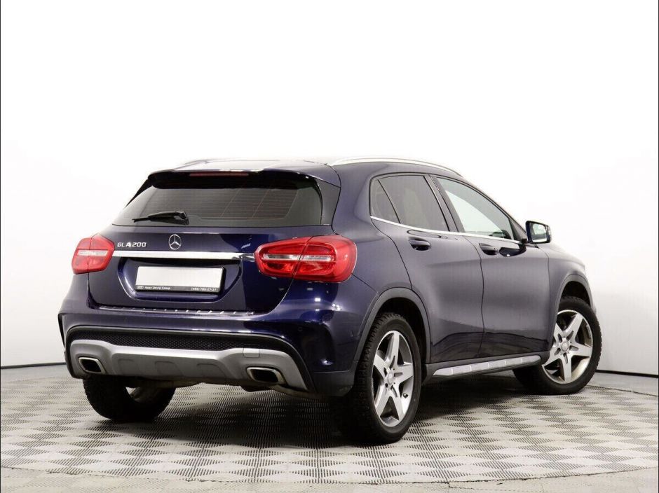 Mercedes-Benz GLA 1.6 РКПП, 2016, 83 000 км фото 2
