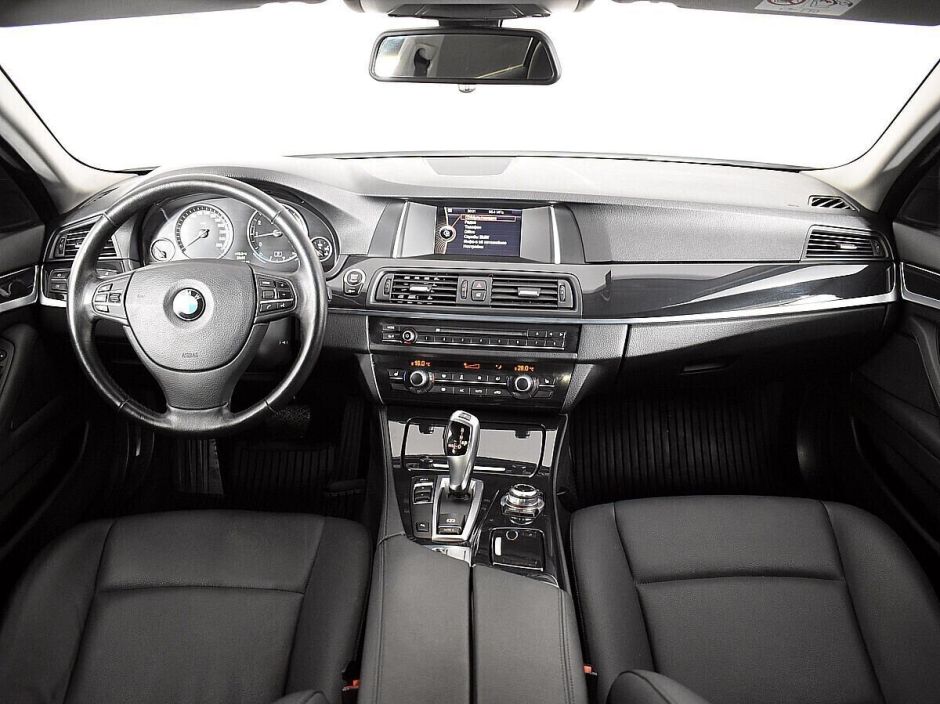 BMW 5 серии 2.0 АКПП, 2013, 132 000 км фото 8
