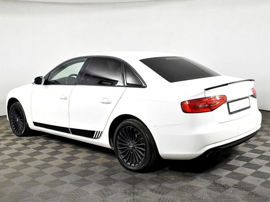 Audi A4 2.0 РКПП, 2012, 143 000 км фото 4