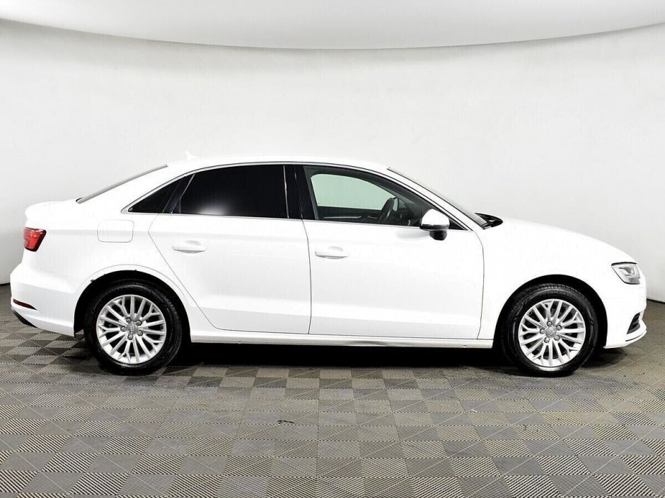 Audi A3 1.5 РКПП, 2017, 73 000 км фото 7