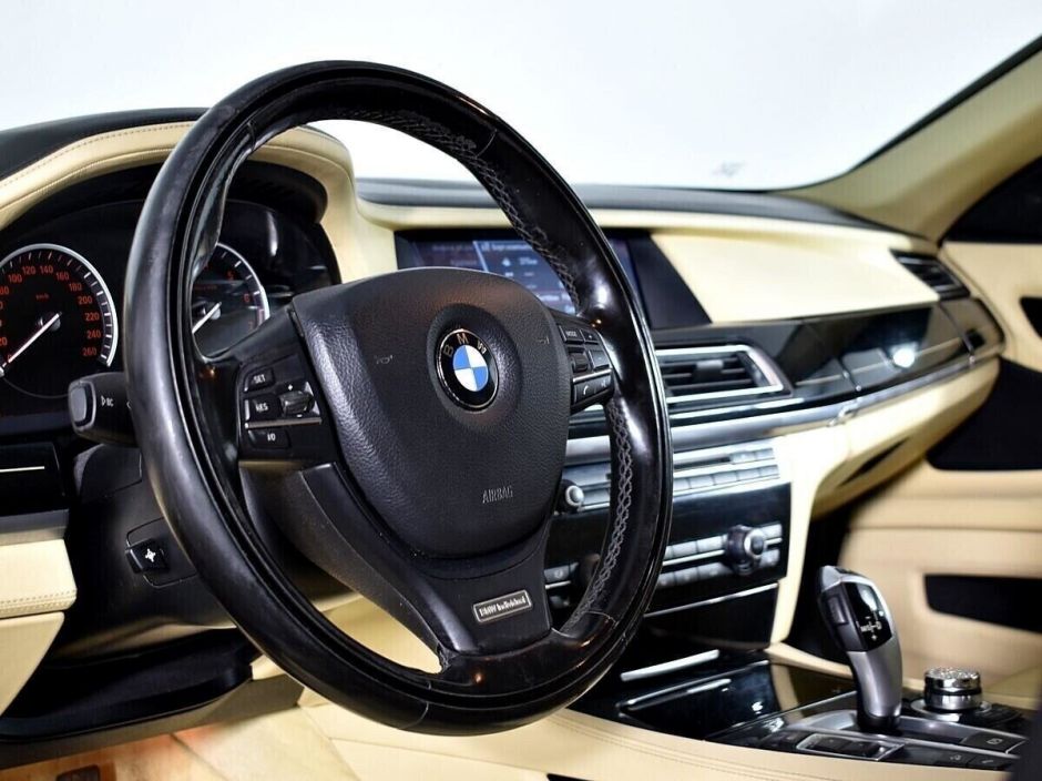 BMW 7 серии 4.4 АКПП, 2012, 138 000 км фото 9