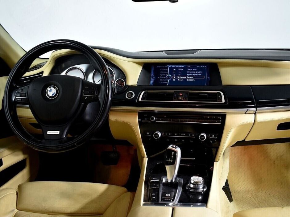 BMW 7 серии 4.4 АКПП, 2012, 138 000 км фото 10