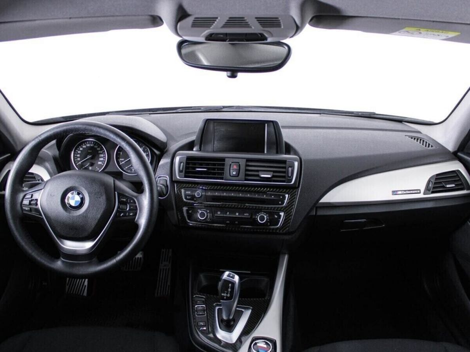 BMW 1 серии 1.5 АКПП, 2017, 71 000 км фото 7