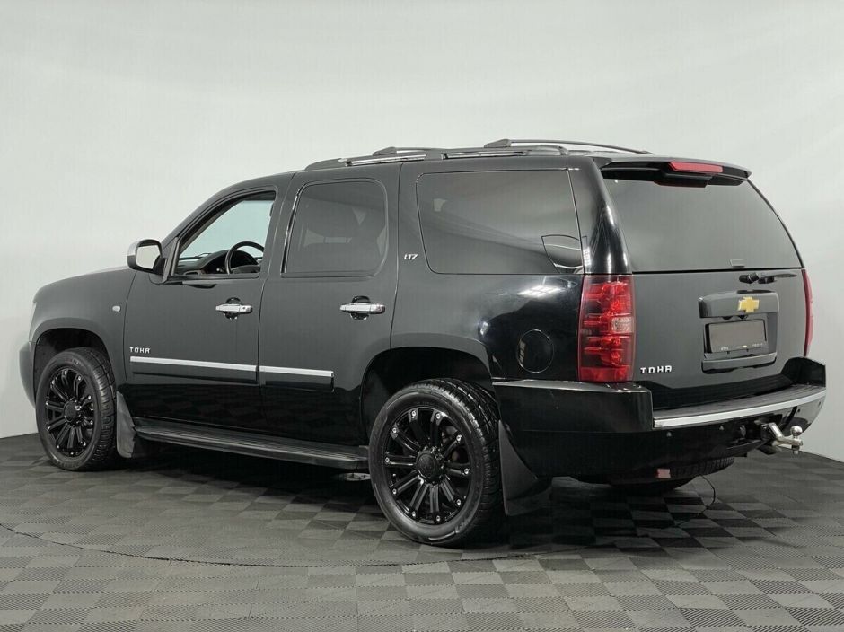 Chevrolet Tahoe 5.3 АКПП, 2012, 133 000 км фото 4