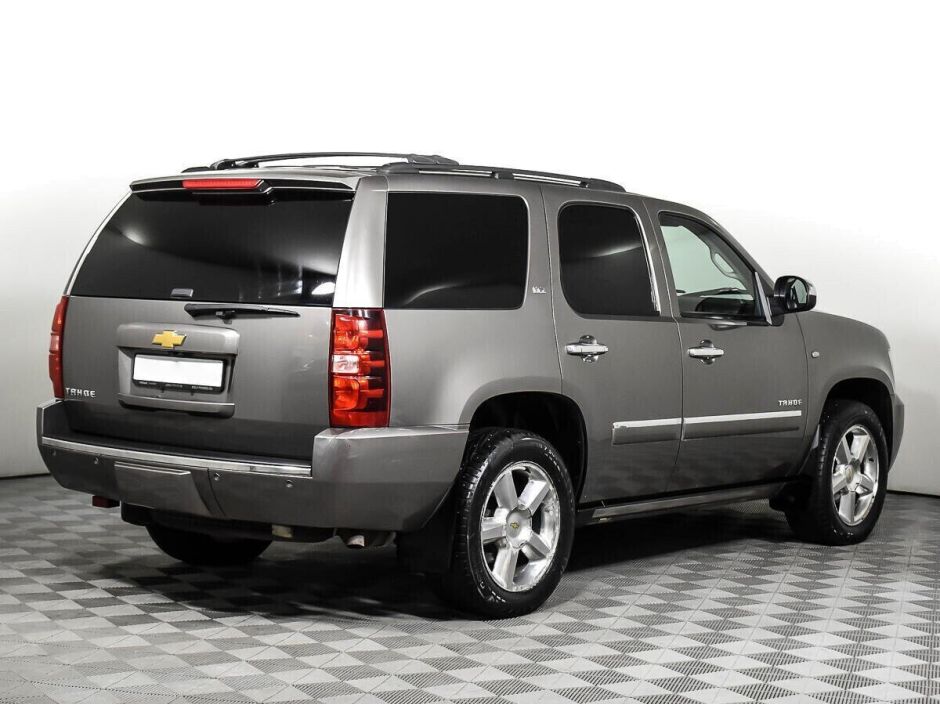 Chevrolet Tahoe 5.3 АКПП, 2012, 133 000 км фото 4