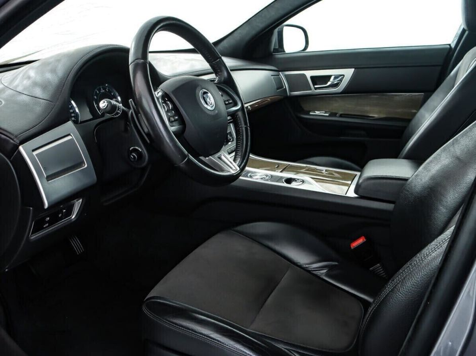 Jaguar XF 2.0 АКПП, 2013, 128 000 км фото 9