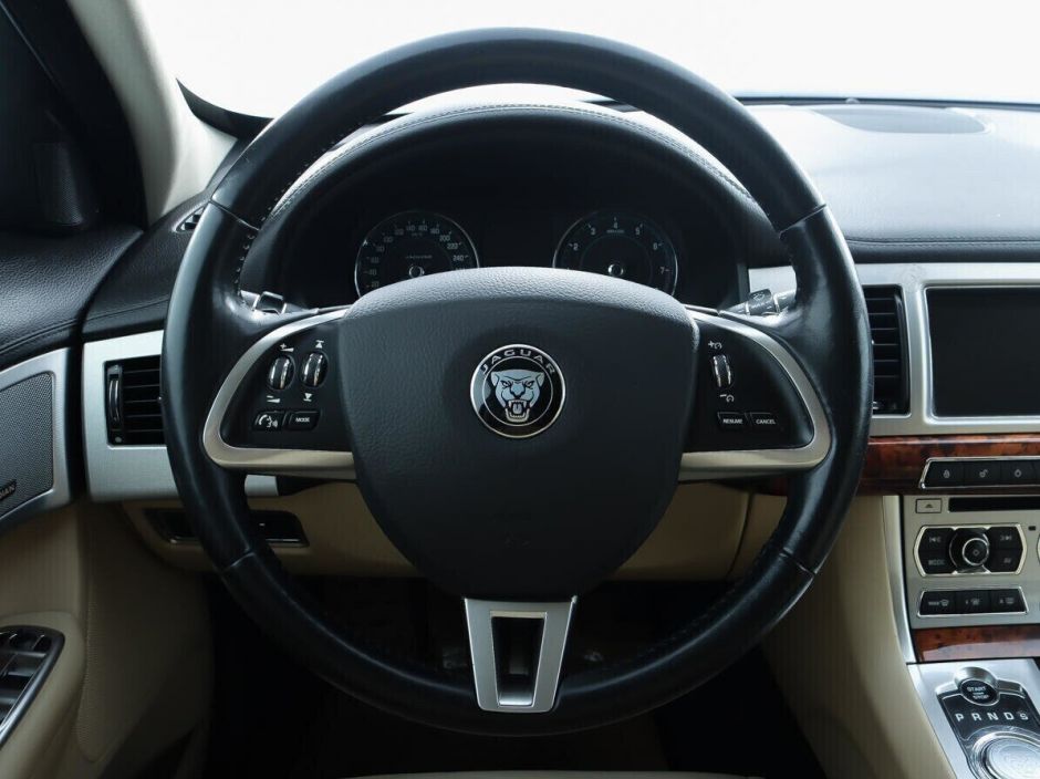 Jaguar XF 2.0 АКПП, 2014, 118 000 км фото 10