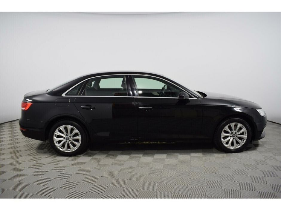 Audi A4 2.0 РКПП, 2016, 93 000 км фото 8