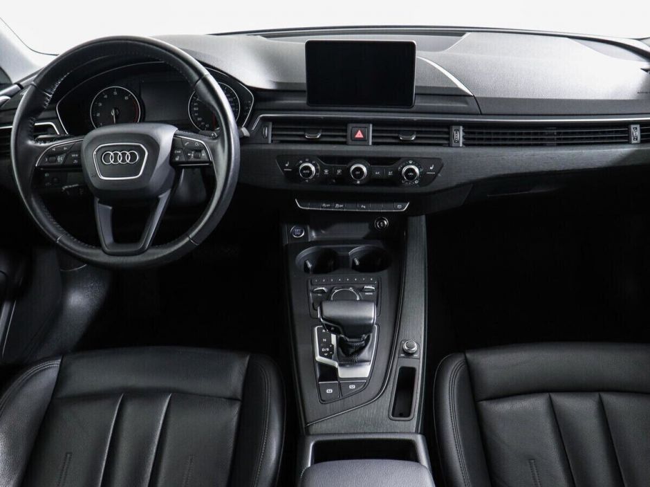 Audi A4 2.0 РКПП, 2017, 75 000 км фото 10