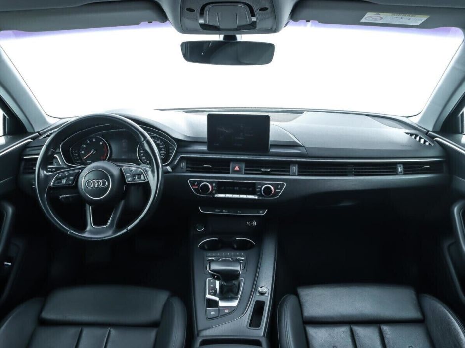 Audi A4 1.4 РКПП, 2015, 105 000 км фото 11