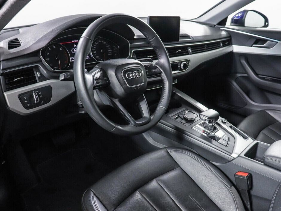 Audi A4 2.0 РКПП, 2016, 87 000 км фото 9