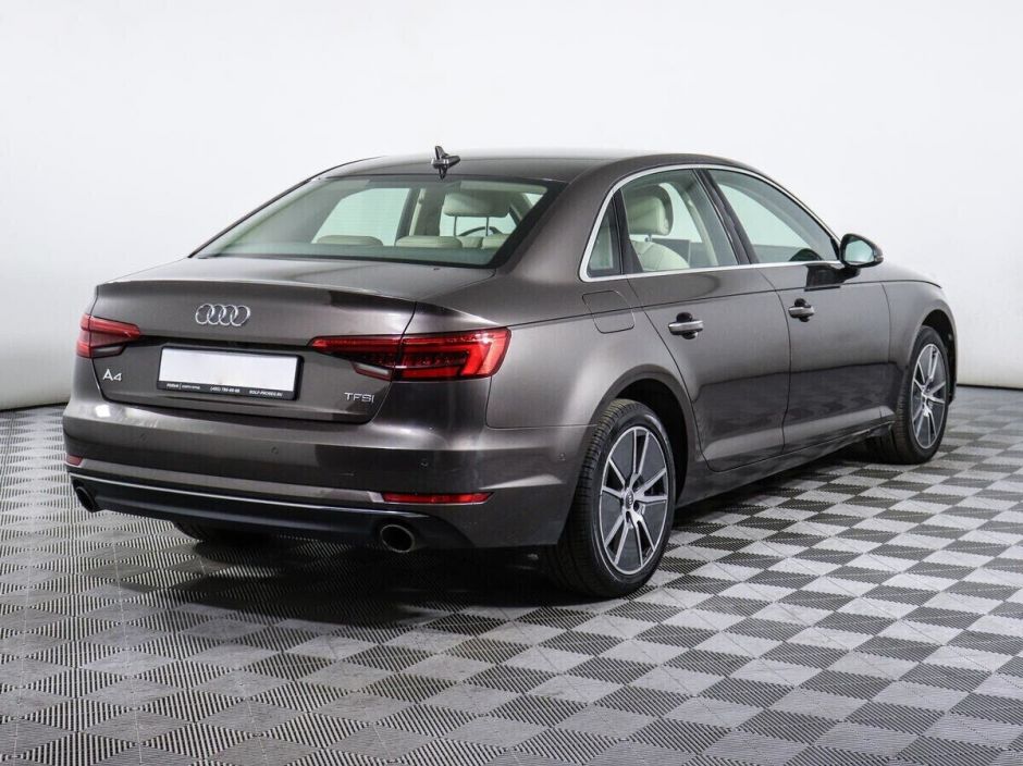 Audi A4 2.0 РКПП, 2018, 60 000 км фото 4