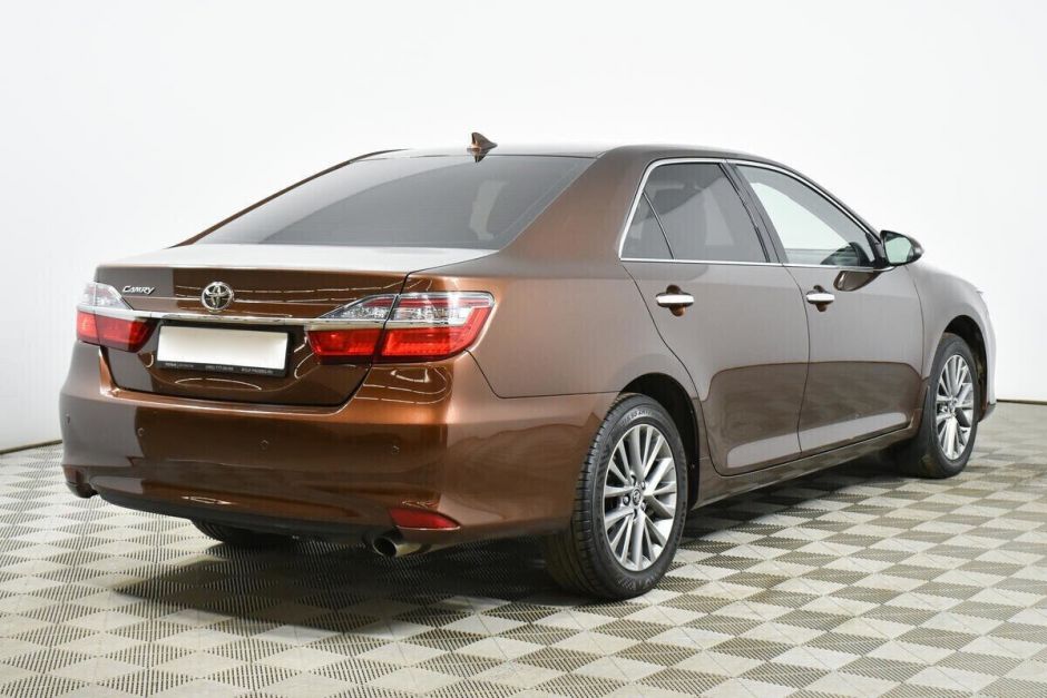 Toyota Camry 2.5 АКПП, 2017, 81 000 км фото 2