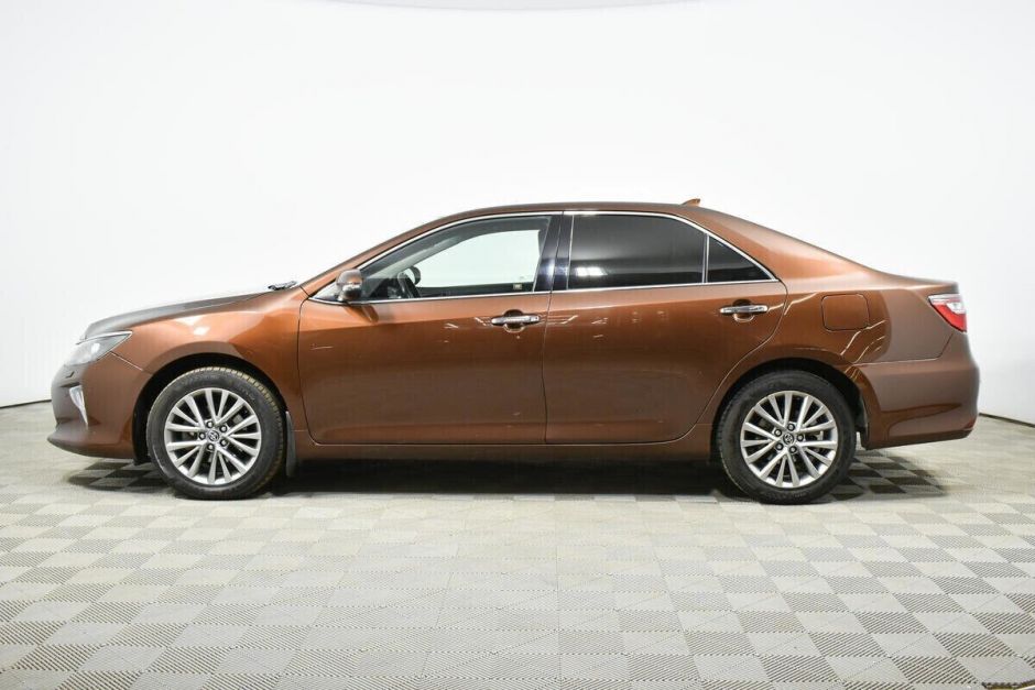 Toyota Camry 2.5 АКПП, 2017, 81 000 км фото 7