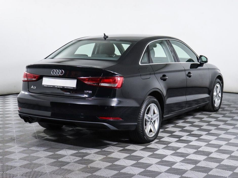 Audi A3 1.5 РКПП, 2018, 59 000 км фото 2