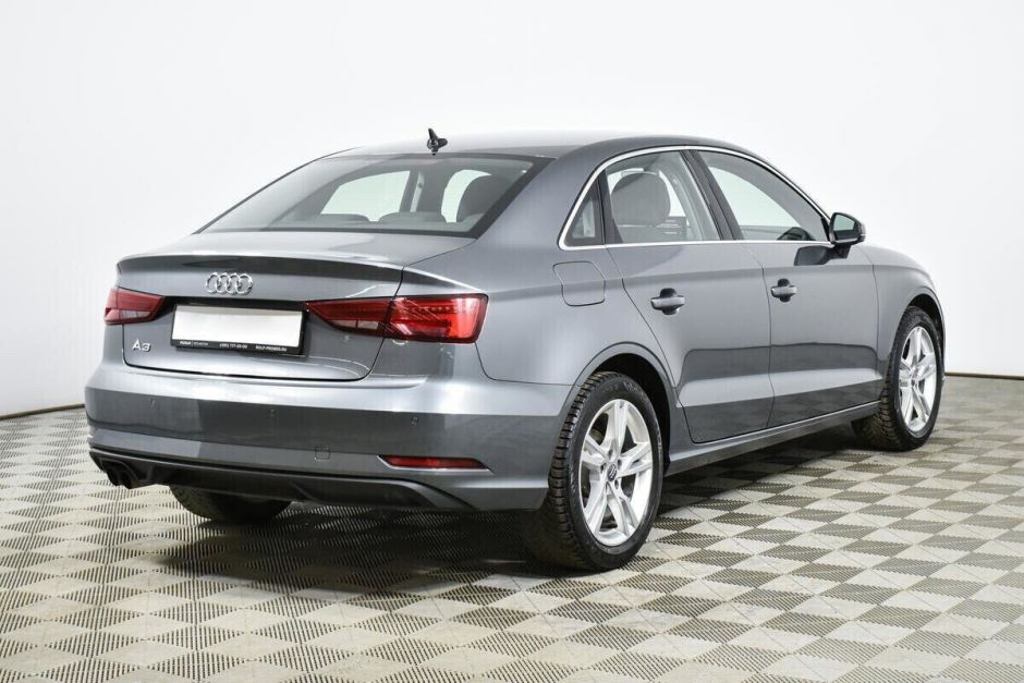 Audi A3 1.5 РКПП, 2018, 64 000 км фото 2