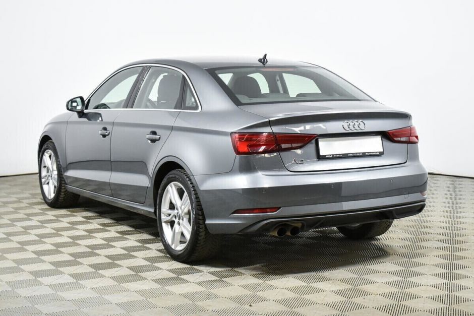 Audi A3 1.5 РКПП, 2018, 64 000 км фото 4