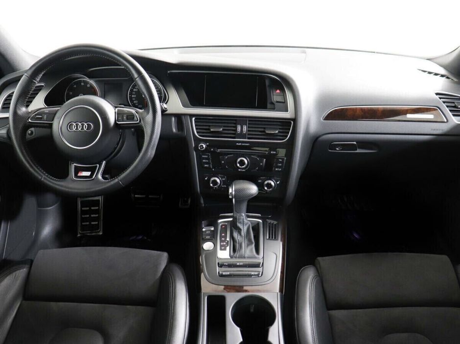 Audi A4 2.0 РКПП, 2013, 127 000 км фото 10