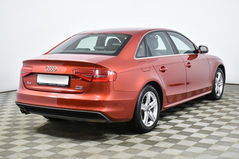 Audi A4 2.0 РКПП, 2013, 129 000 км фото 2