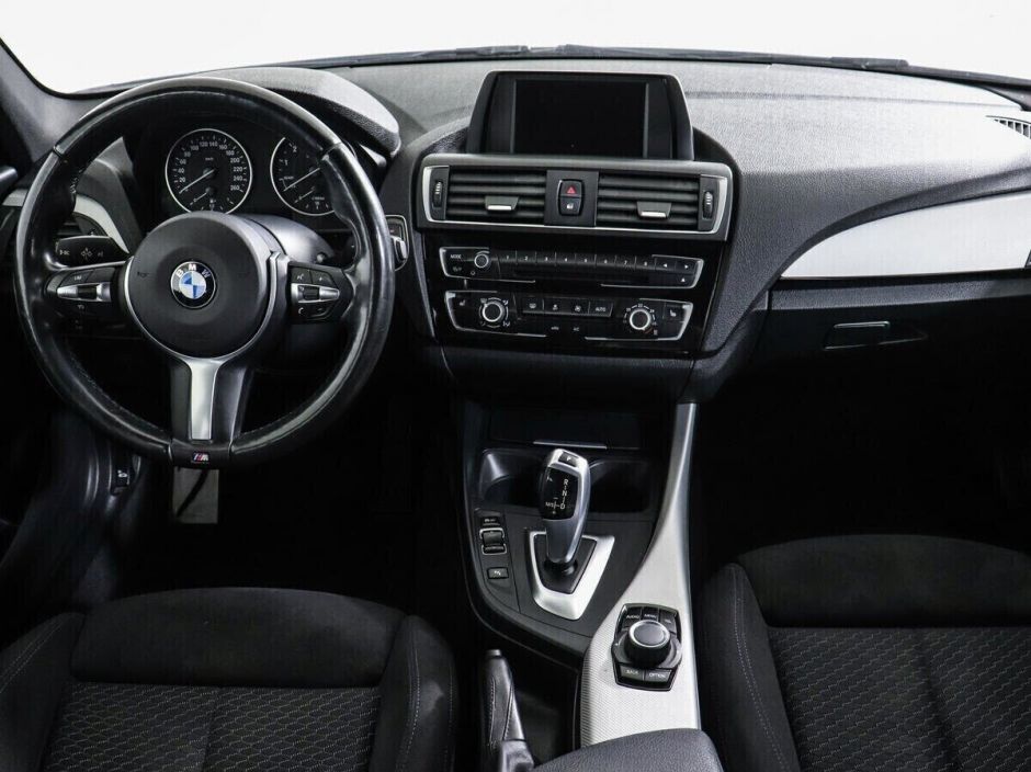 BMW 1 серии 1.6 АКПП, 2016, 97 000 км фото 9