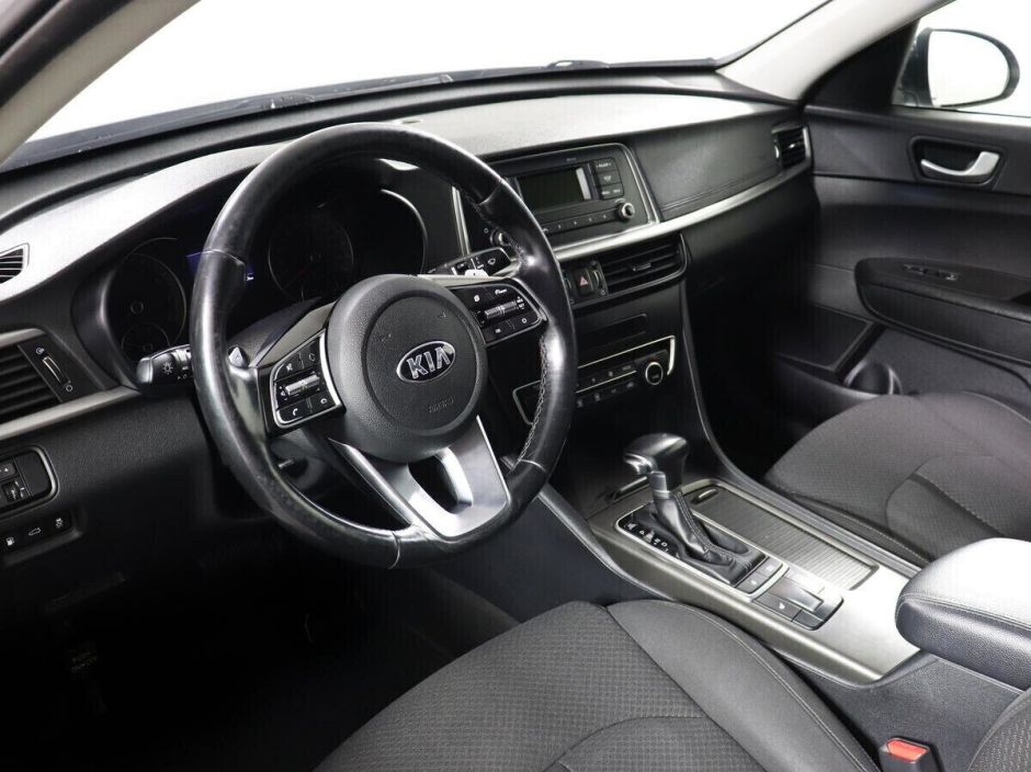 Kia Optima 2.0 АКПП, 2018, 64 000 км фото 9