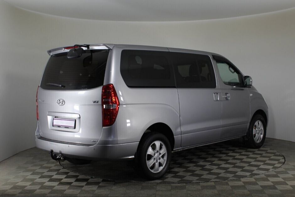 Hyundai Grand Starex 2.5 АКПП, 2014, 119 000 км фото 2