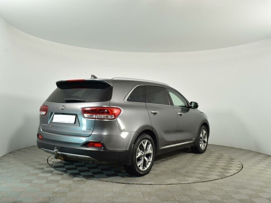 Kia Sorento 2.2 АКПП, 2017, 81 000 км фото 2
