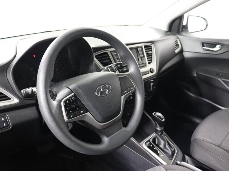 Hyundai Solaris 1.6 АКПП, 2021, 28 000 км фото 5