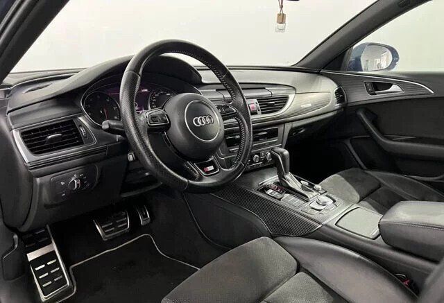 Audi A6 2.8 РКПП, 2015, 110 000 км фото 5