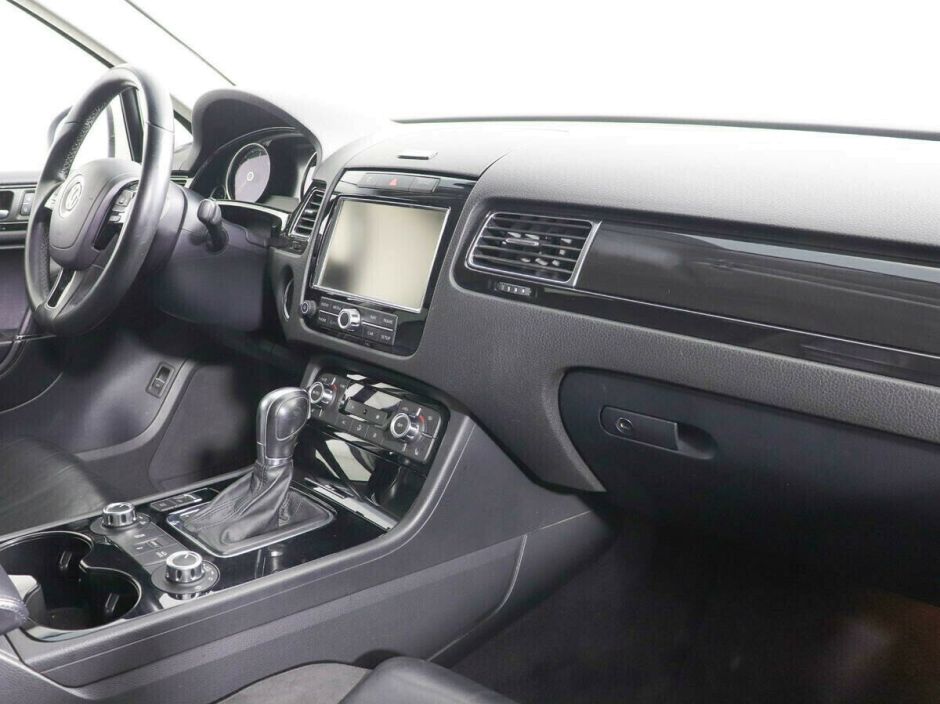 Volkswagen Touareg 3.0 АКПП, 2011, 157 000 км фото 11