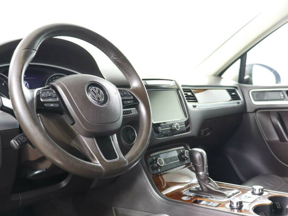 Volkswagen Touareg 3.0 АКПП, 2014, 111 000 км фото 6
