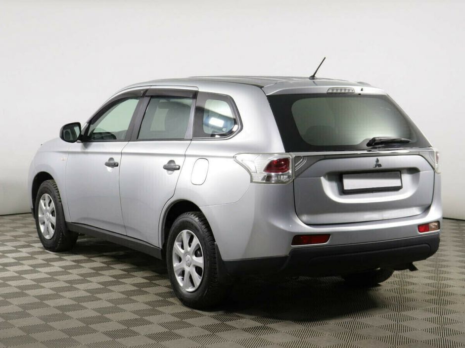 Mitsubishi Outlander 2.0 CVT, 2014, 119 000 км фото 3