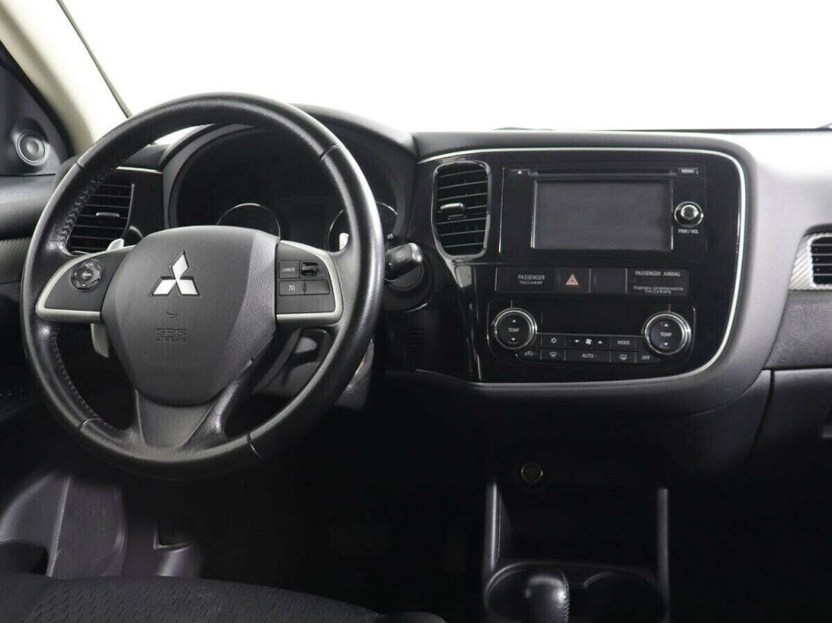 Mitsubishi Outlander 2.0 CVT, 2015, 97 000 км фото 9
