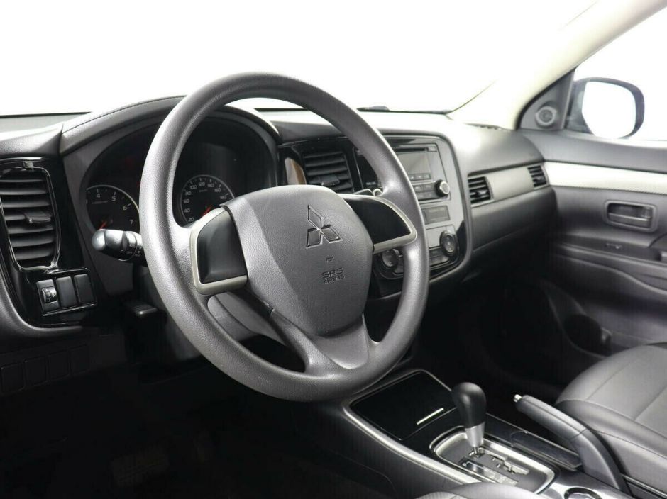 Mitsubishi Outlander 2.0 CVT, 2017, 79 000 км фото 5