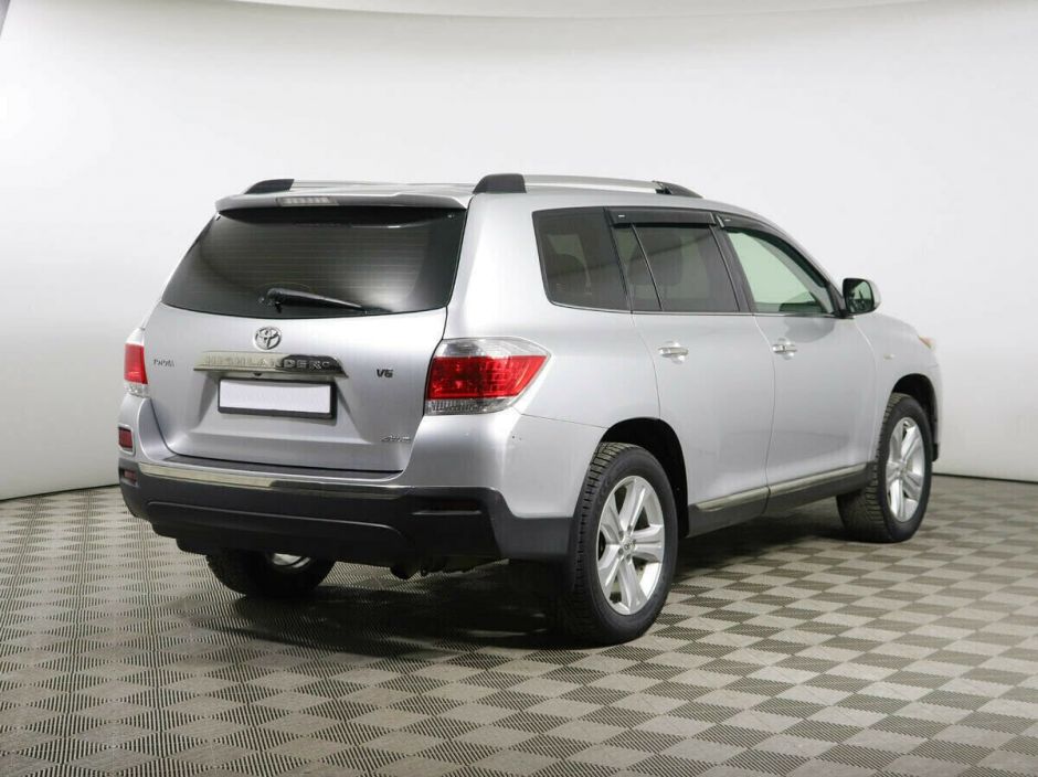 Toyota Highlander 3.5 АКПП, 2011, 148 000 км фото 4