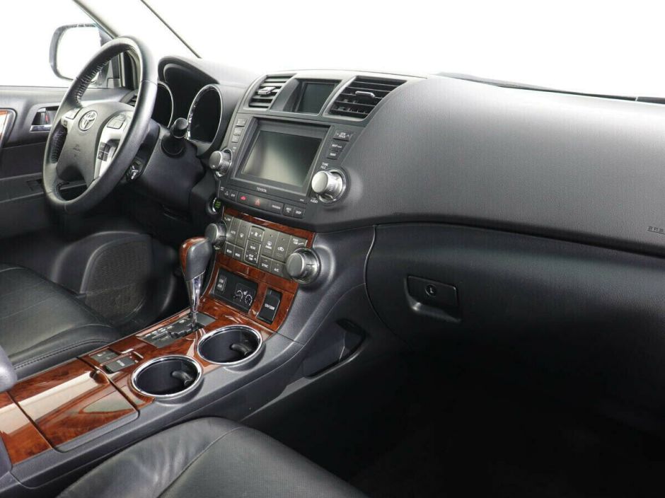 Toyota Highlander 3.5 АКПП, 2011, 148 000 км фото 6