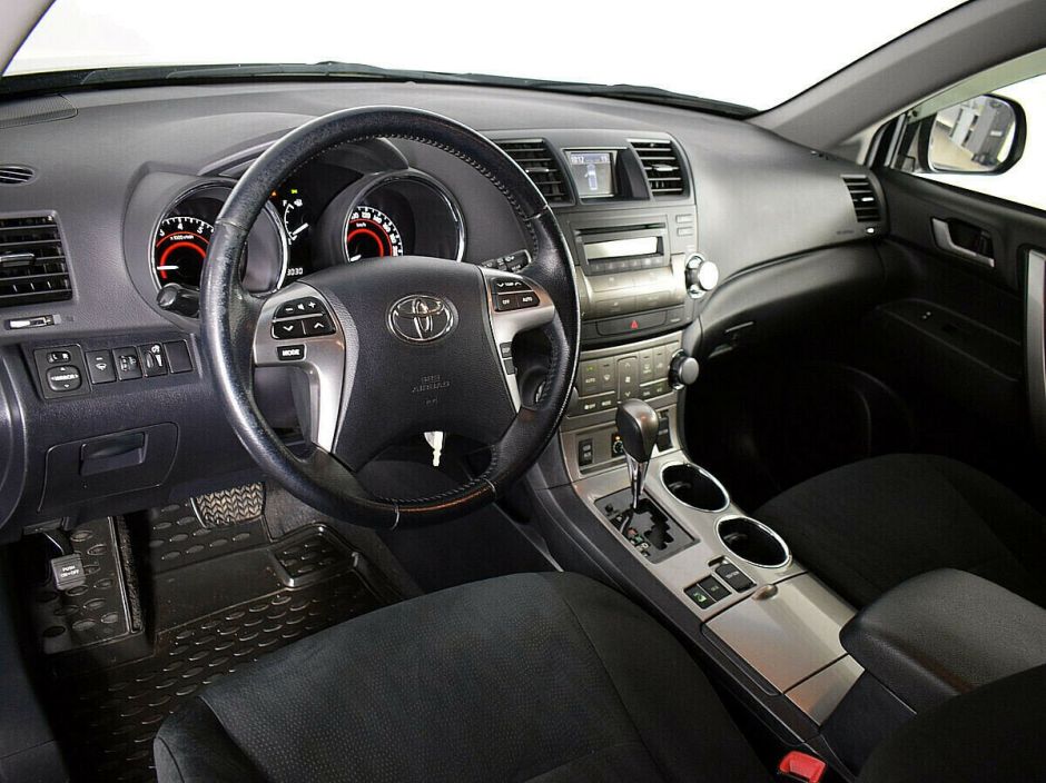 Toyota Highlander 3.5 АКПП, 2012, 141 000 км фото 4