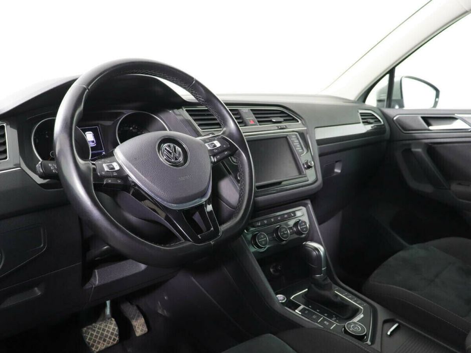 Volkswagen Tiguan 1.5 РКПП, 2018, 62 000 км фото 7