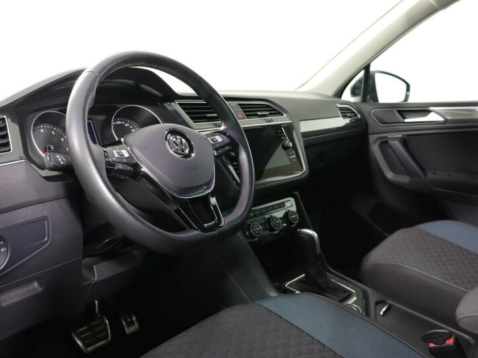 Volkswagen Tiguan 1.5 РКПП, 2019, 58 000 км фото 6
