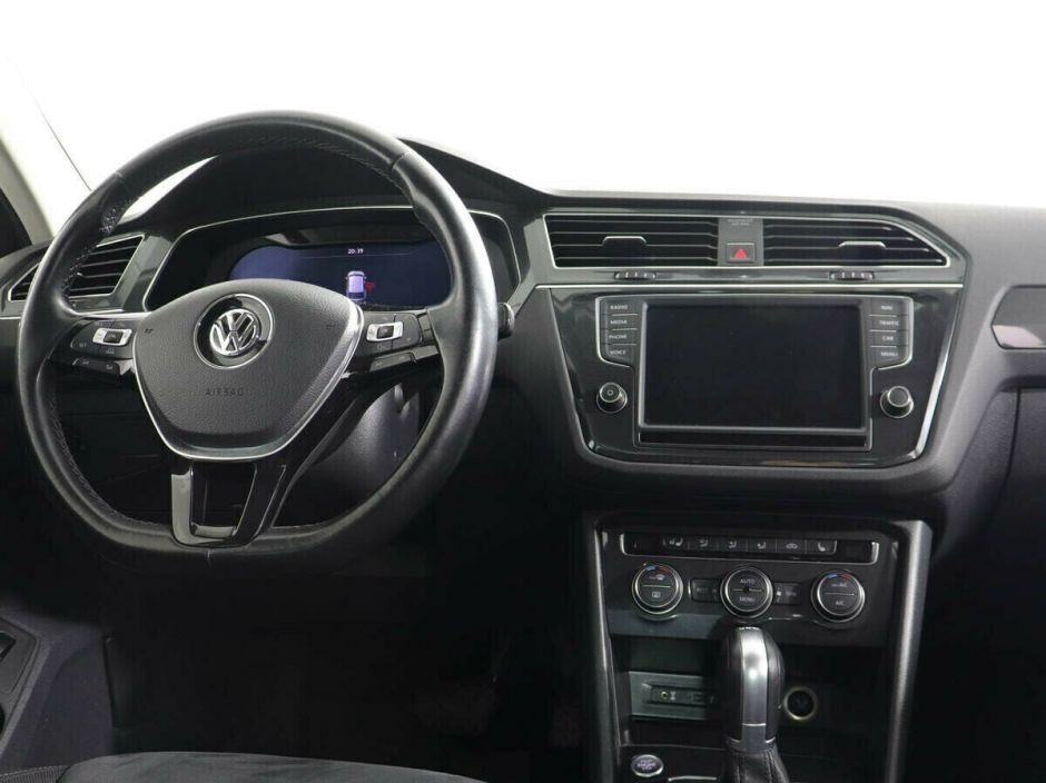 Volkswagen Tiguan 2.0 РКПП, 2018, 68 000 км фото 7