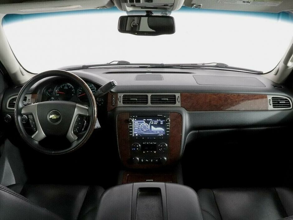 Chevrolet Tahoe 5.3 АКПП, 2012, 135 000 км фото 7