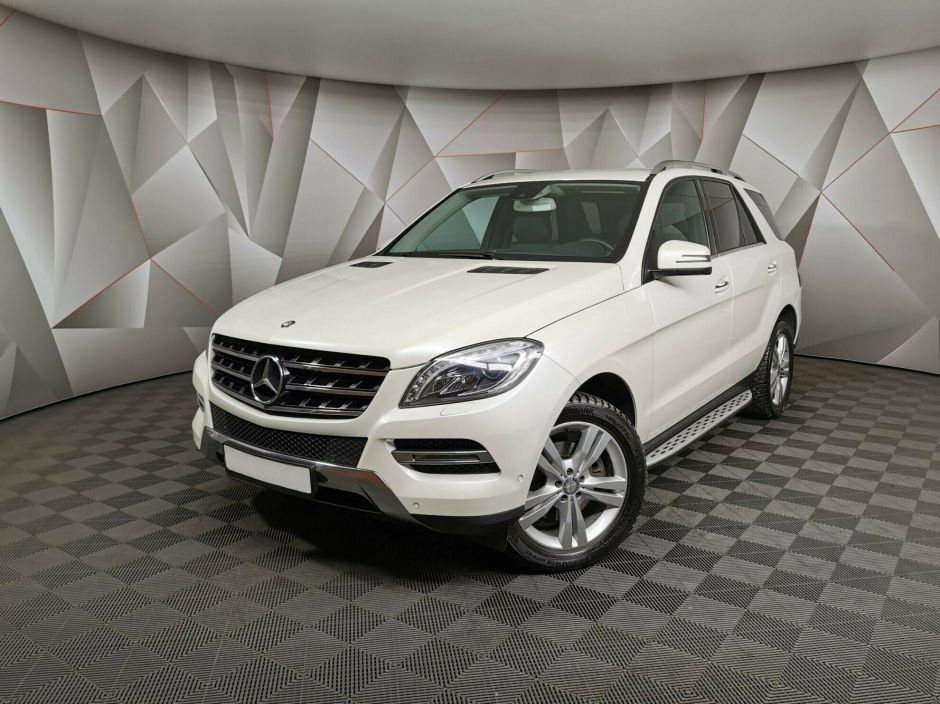 Mercedes-Benz M-Класс 3.0 АКПП, 2013, 131 000 км фото 1