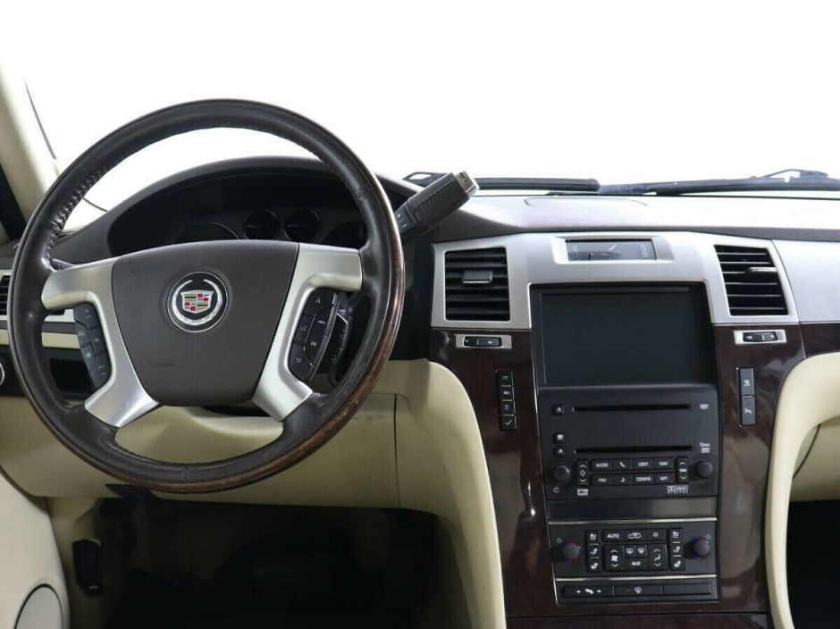 Cadillac Escalade 6.2 АКПП, 2010, 160 000 км фото 5