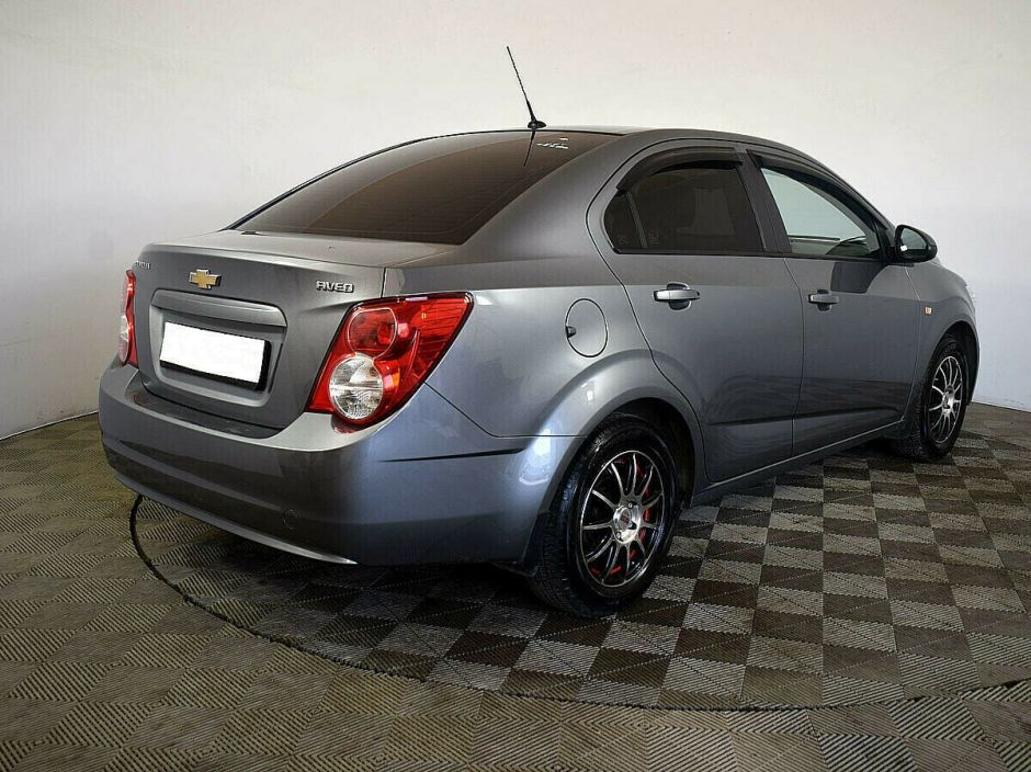 Chevrolet Aveo 1.6 МКПП, 2015, 97 000 км фото 2