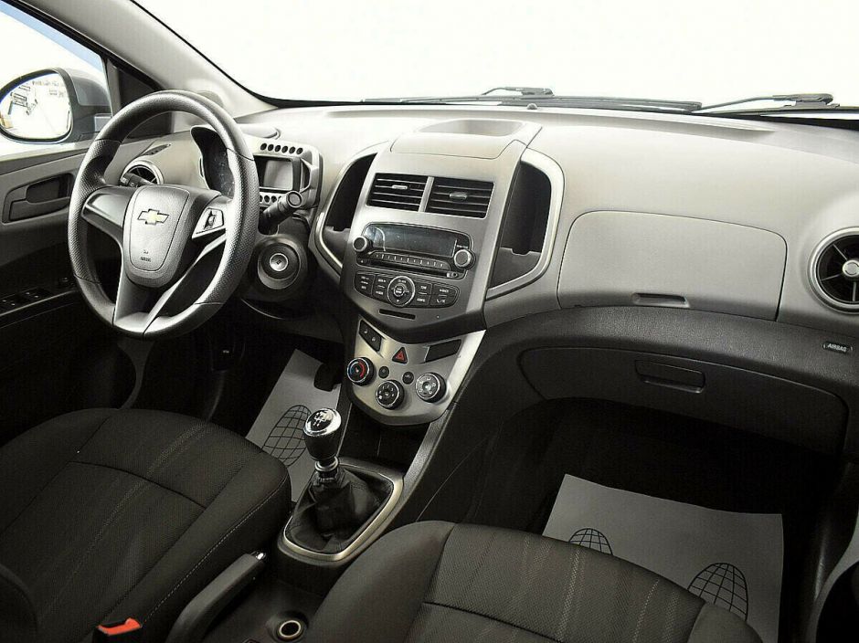 Chevrolet Aveo 1.6 МКПП, 2015, 97 000 км фото 6