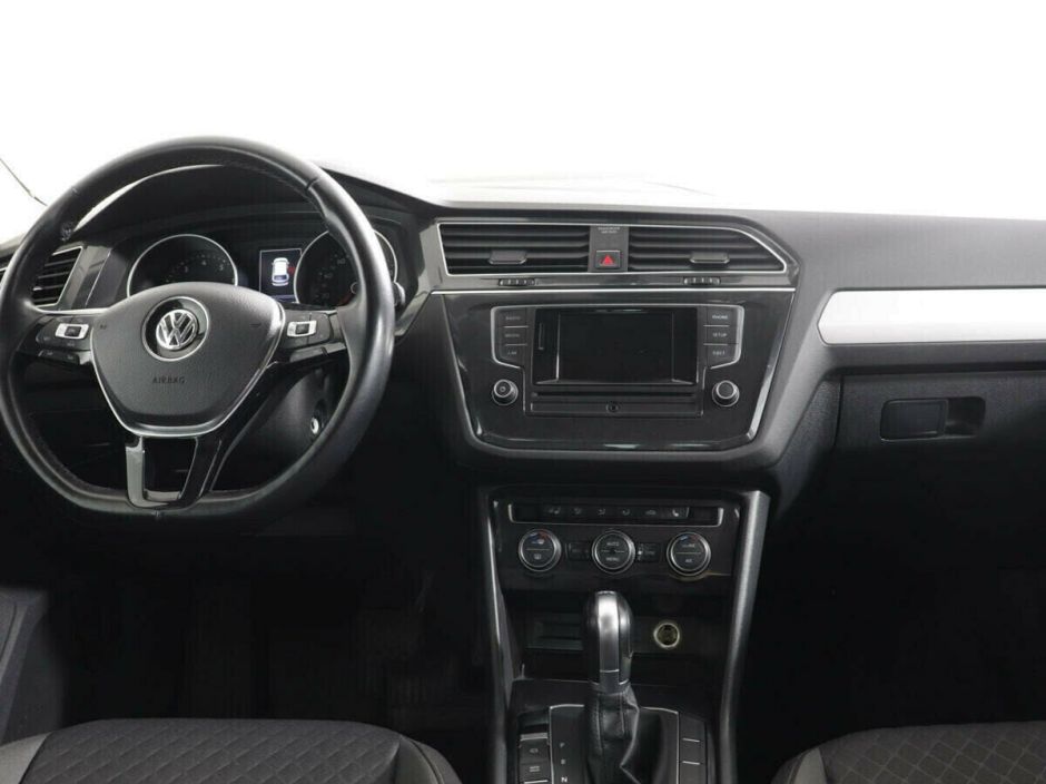 Volkswagen Tiguan 1.4 РКПП, 2017, 81 000 км фото 5
