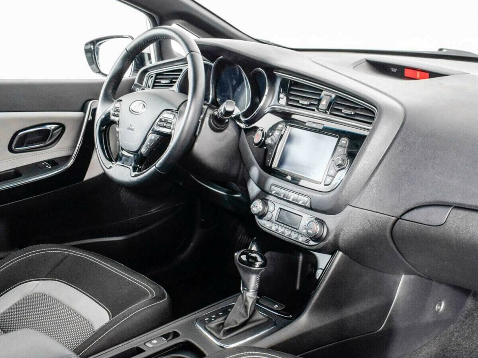 Kia Ceed 1.6 АКПП, 2016, 94 000 км фото 6